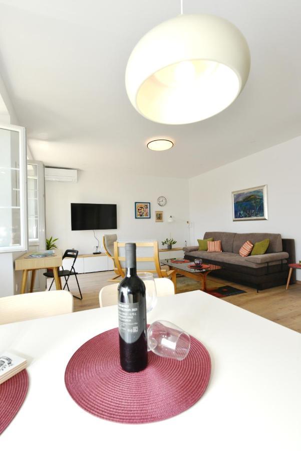 Apartman Junona - Poluotok Na Dlanu زادار المظهر الخارجي الصورة
