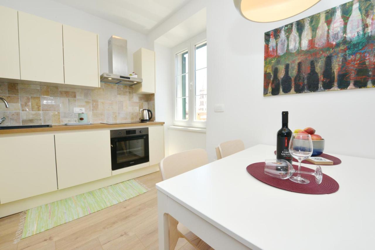 Apartman Junona - Poluotok Na Dlanu زادار المظهر الخارجي الصورة