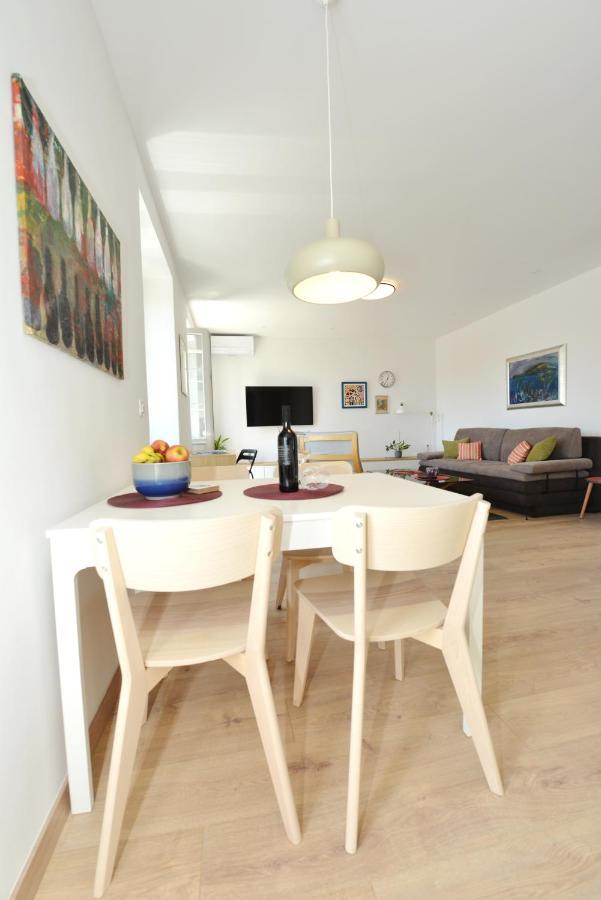 Apartman Junona - Poluotok Na Dlanu زادار المظهر الخارجي الصورة
