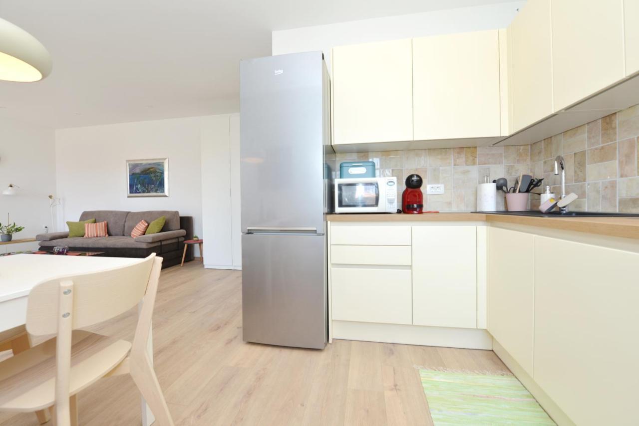 Apartman Junona - Poluotok Na Dlanu زادار المظهر الخارجي الصورة