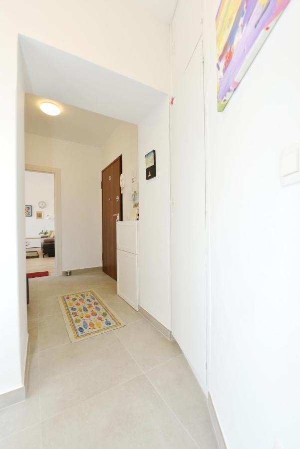 Apartman Junona - Poluotok Na Dlanu زادار المظهر الخارجي الصورة